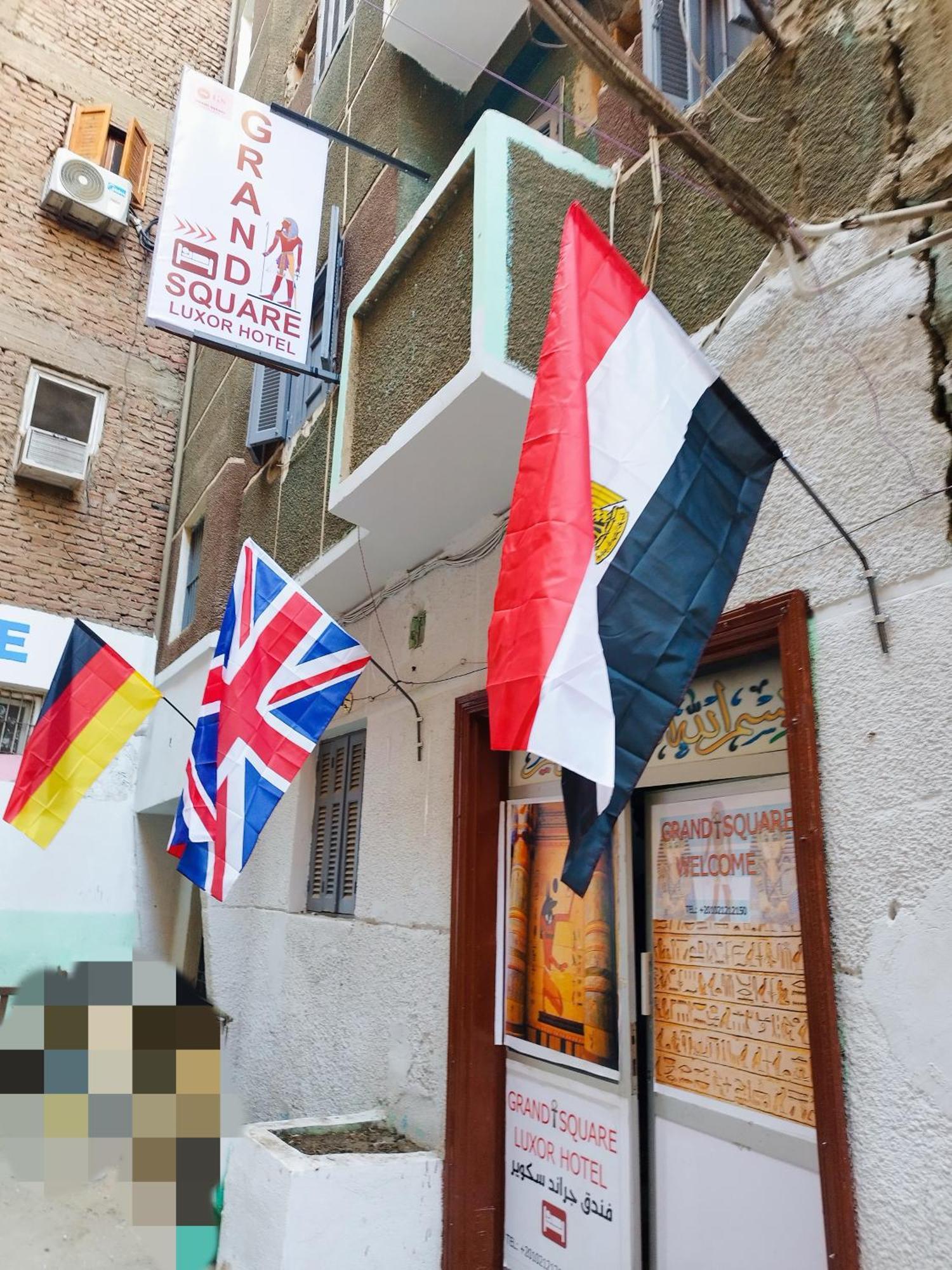 Grand Square Hostel Луксор Екстериор снимка